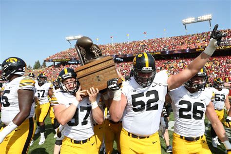 WATCH: IOWA VS. IOWA STATE HIGHLIGHTS - Black Heart Gold Pants