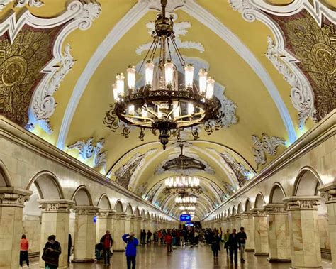 Moscow Metro Stations - Most Beautiful in the World - Peter's Food Adventures