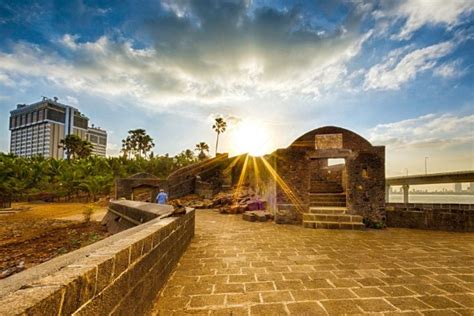 10 Best Forts To Explore In And Around Mumbai