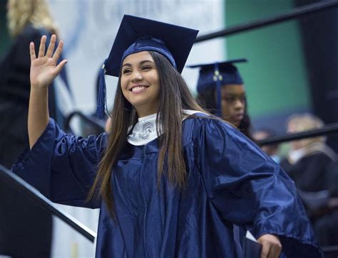 Graduation 2017: Grimsley High | Gallery | greensboro.com