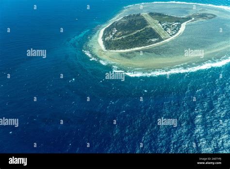 Aerial view of Lady Elliot Island in Queensland, Australia Stock Photo ...