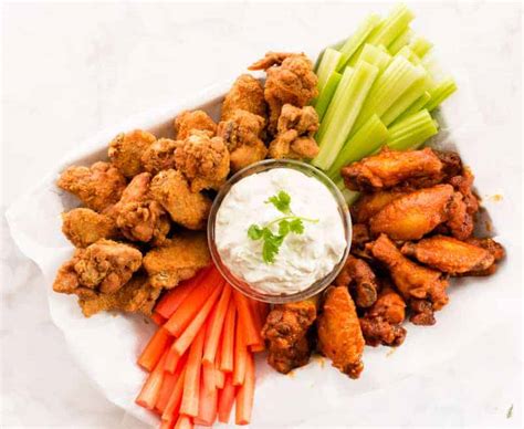 Buffalo Wing Platter with Blue Cheese Dip - Sense & Edibility