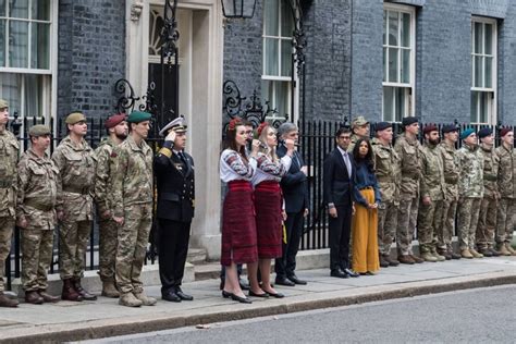 Rishi Sunak Leads National One Minute Silence for Ukraine in London ...