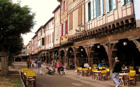 Mirepoix in de Languedoc - Francecomfort Vakantieparken