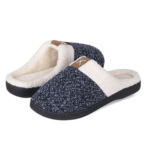 10 Best Memory Foam Slippers in 2023 Reviews | Men and Women