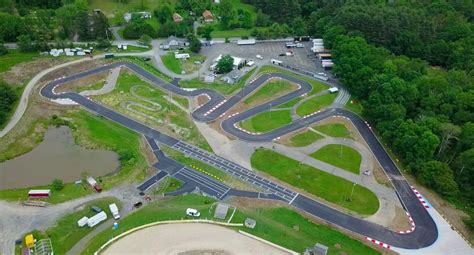 Oakland Valley Race Park in Cuddebackville, NY - RacingIn.com