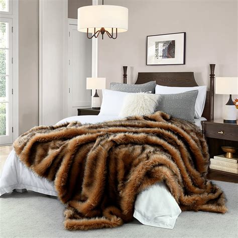 Luxury Plush Faux Fur Blanket King Size, Long Pile Brown with Black Tipped Blanket, Oversized ...