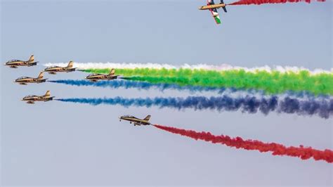 Dubai Airshow 2023 offers free public access to spectacular flying ...