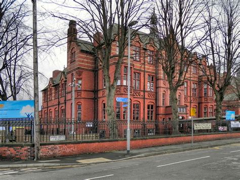 William Hulme's Grammar School Original... © David Dixon :: Geograph Britain and Ireland