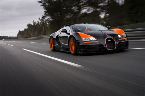 2013 Bugatti Veyron GS Vitesse Sets New Open-Top Speed Record at 409KMH (254MPH)