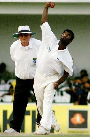 BanBuzz: Muttiah Muralitharan Reached The milestone of taking 800 Test ...