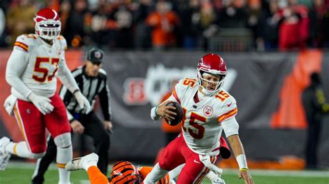 Kansas City Chiefs 24-27 Cincinnati Bengals | NFL highlights | Video ...