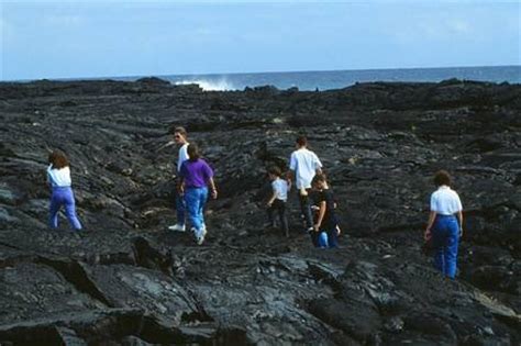 Do You Dare? Hiking Hawaii's Most Explosive Volcano | Travel Blog - Tripbase