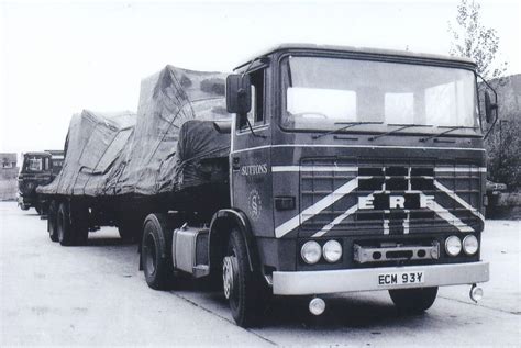 B/W PHOTO SUTTONS (ST HELENS) ERF B SERIES ARTIC FLAT TRAILER - ECM 93Y ...