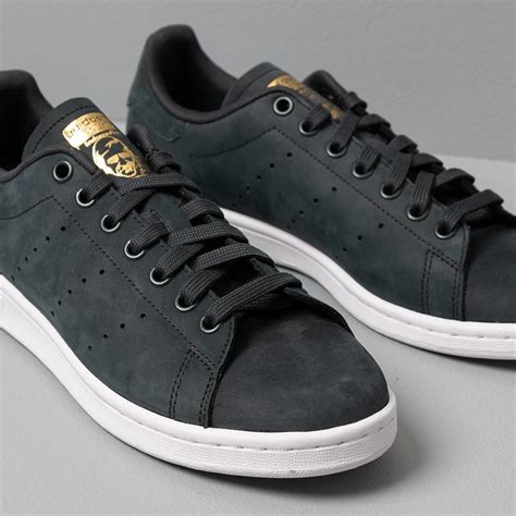 adidas Stan Smith W ‘’Core Black’’ | Sneaker Style