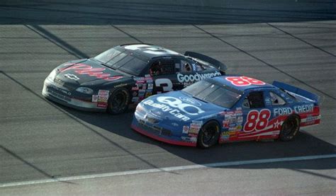 Dale Jarrett vs. Dale Earnhardt: Daytona 500, 1996 | Race car driving, Vintage race car, Stock car