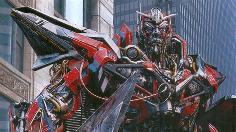 Sentinel Prime vs Optimus Prime (AOE) - Battles - Comic Vine