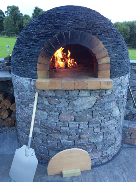 Pizza oven with slate roof, achilty stone, highlands of Scotland | Pizza oven outdoor, Outdoor ...