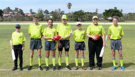 AFL Celebrates Community Umpiring Week - AFL South Coast