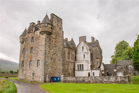 Castle Menzies | Castle in Weem, Perthshire | Stravaiging around Scotland