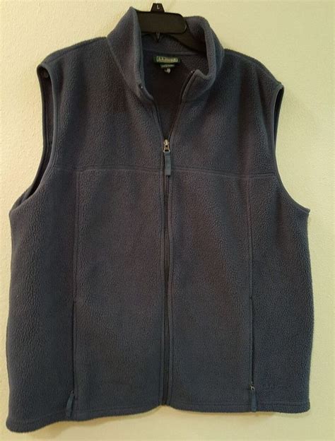 L.L BEAN MEN'S FLEECE VEST SIZE LARGE FULL ZIP COLOR BLUE | Mens fleece vest, Fleece vest, Ll ...