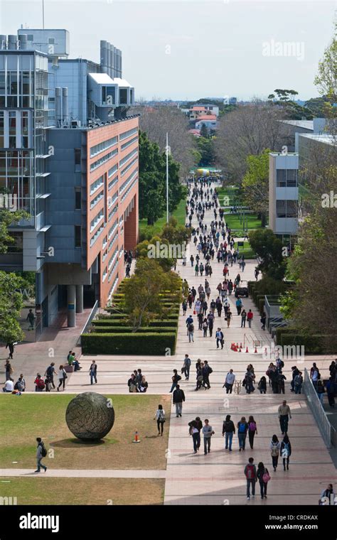 Students on the campus of the University of New South Wales, UNSW ...