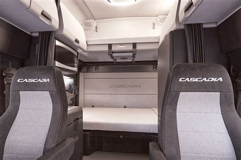 Freightliner Cascadia Adds Midroof Sleepers | Transport Topics