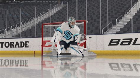 Best Goalies in NHL 22 - Guide Stash