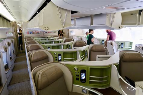 Review: Eva Air Boeing 777 Business Class from Bangkok to London