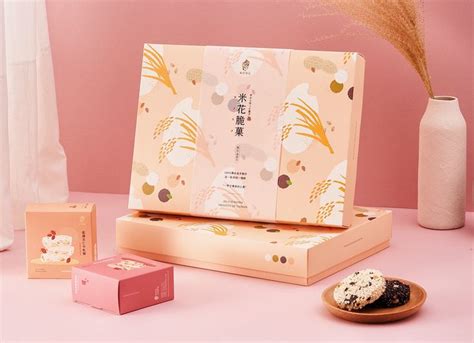 Puffed rice cake｜禮盒設計+視覺設計 on Behance | Rice packaging, Packaging ...