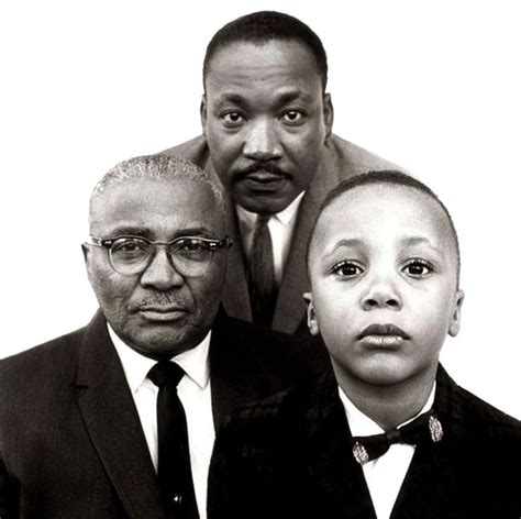 Martin Luther King Jr with father and son 1963 | | Richard Avedon | Richard avedon, Black ...