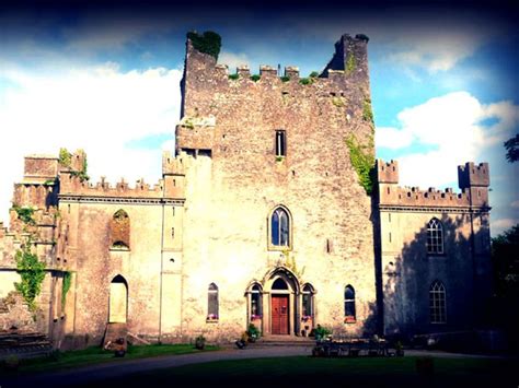 The Blood-Soaked History of Ireland’s Leap Castle