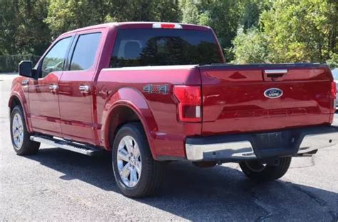 2018 Ford F-150 Lariat - UCES MOTORS