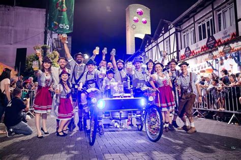 Oktoberfest de Blumenau 2023: ingressos, programação e novidades