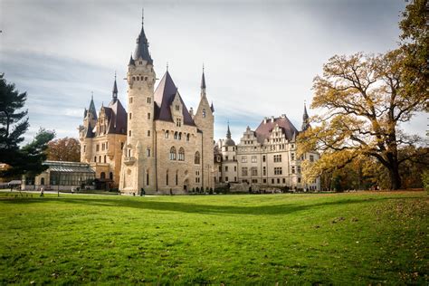 Moszna Castle #3 by ukaszfoto on DeviantArt