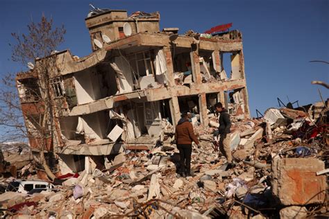 Death toll tops 11,000 in Turkish earthquake as freezing temperatures ...