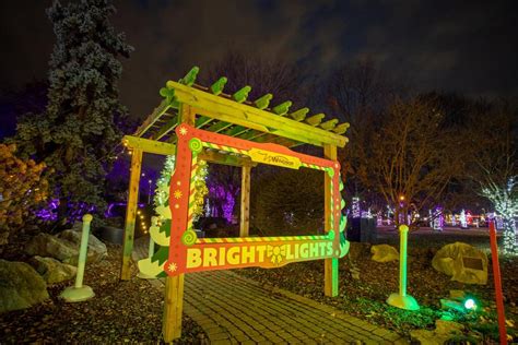 PHOTOS: Take A Look Inside Bright Lights Windsor 2022 | windsoriteDOTca ...