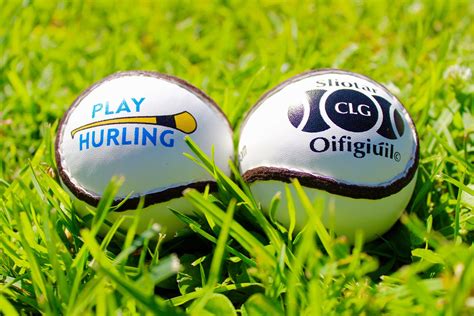 Championship Match Sliotar Size 5 | Play Hurling Logo | Play Hurling