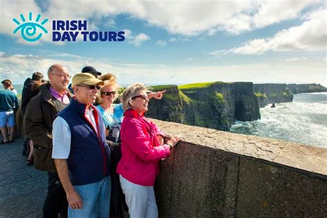 PREMIUM Cliffs of Moher Day Tour