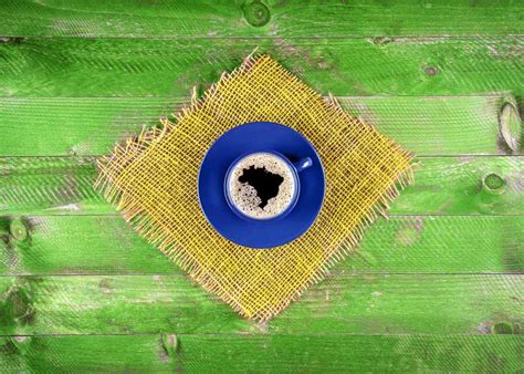 Brazilian Coffee Guide: Beans, Regions, Flavor (World's Largest Producer) | EnjoyJava