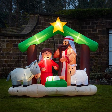 Nativity Scene Inflatable | Outdoor christmas, Holiday yard decorations, Christmas inflatables ...