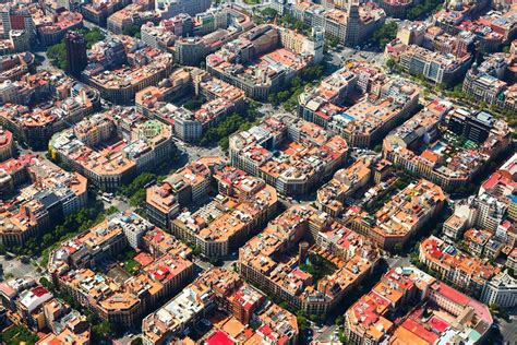 Il quartiere Eixample a Barcellona