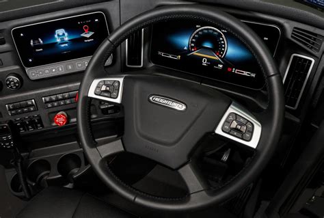 Freightliner Cascadia sorprende con la nueva interface de sus pantallas en cabina - Transporte ...