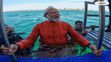 Narendra Modi Scuba Diving