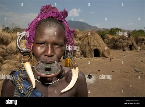 mursi tribe in southern Ethiopia Stock Photo - Alamy