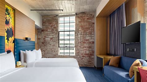 Dallas Texas Hotels Downtown | Aloft Dallas Downtown