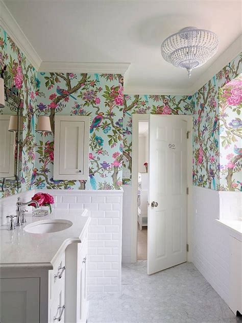 8 Decorative Wall Paint Ideas For Attractive Bathroom Inspiration