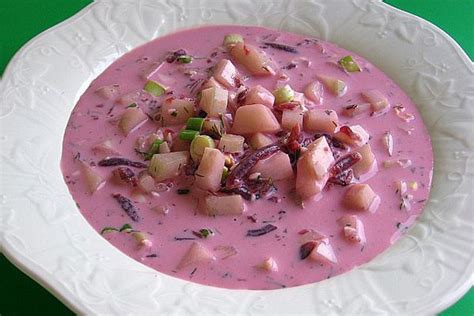 Lithuanian Cold Beet Soup (Saltibarsciai) Recipe