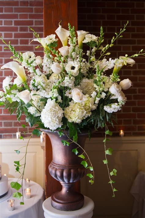 Flower Arrangement With Calla Lilies and Anemones