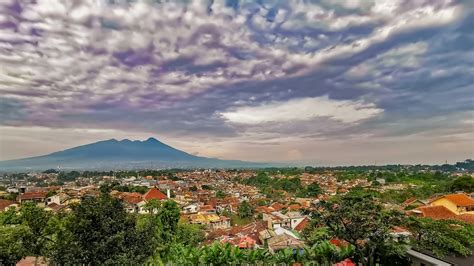 Hotels in Bogor, Indonesia - Find Bogor deals & discounts - Klook